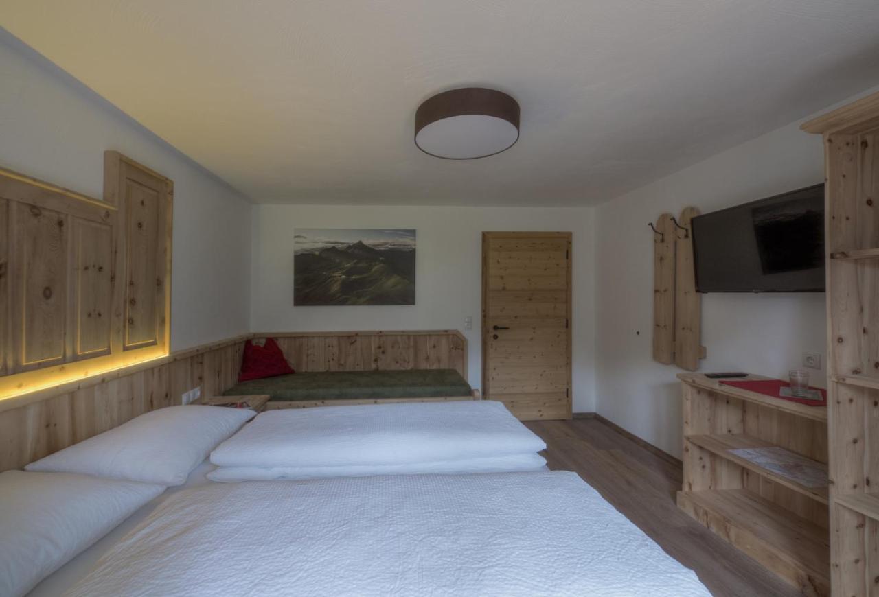 Appartement Berghof Zillertal à Fügen Extérieur photo